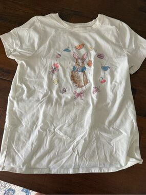 Cat & Jack White Short Sleeve Tee with Red Logo Print